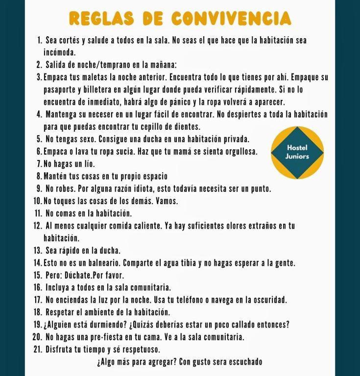 Juniors 222 Hostal *